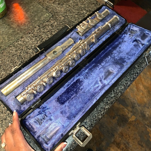 Flute - Picture 3 of 3